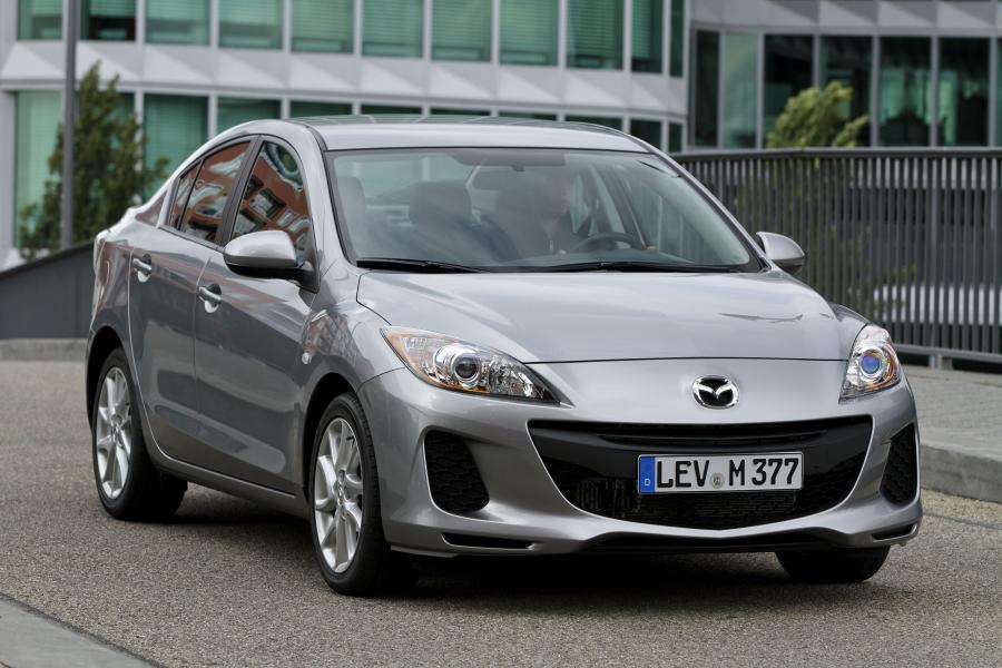  Mazda3 Sedan 2011 года  (фото 16 из 41)